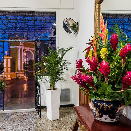 Hotel Dorado Plaza Centro Historico Cartagena Екстер'єр фото
