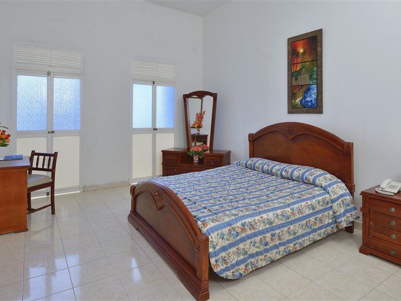 Hotel Dorado Plaza Centro Historico Cartagena Екстер'єр фото