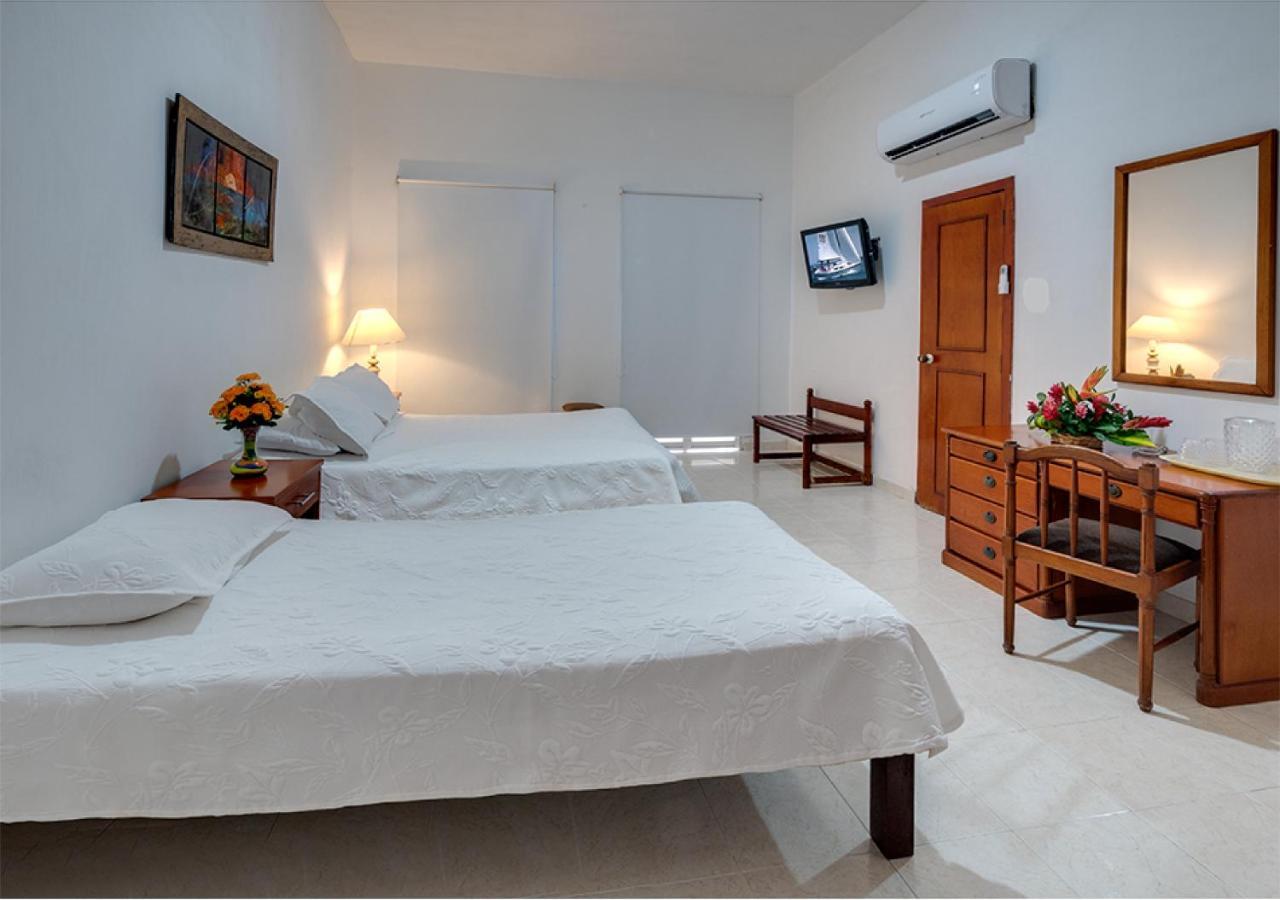 Hotel Dorado Plaza Centro Historico Cartagena Екстер'єр фото